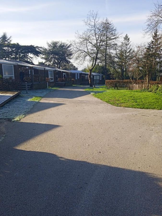 Camping Onlycamp Du Moulin Клиссон Экстерьер фото