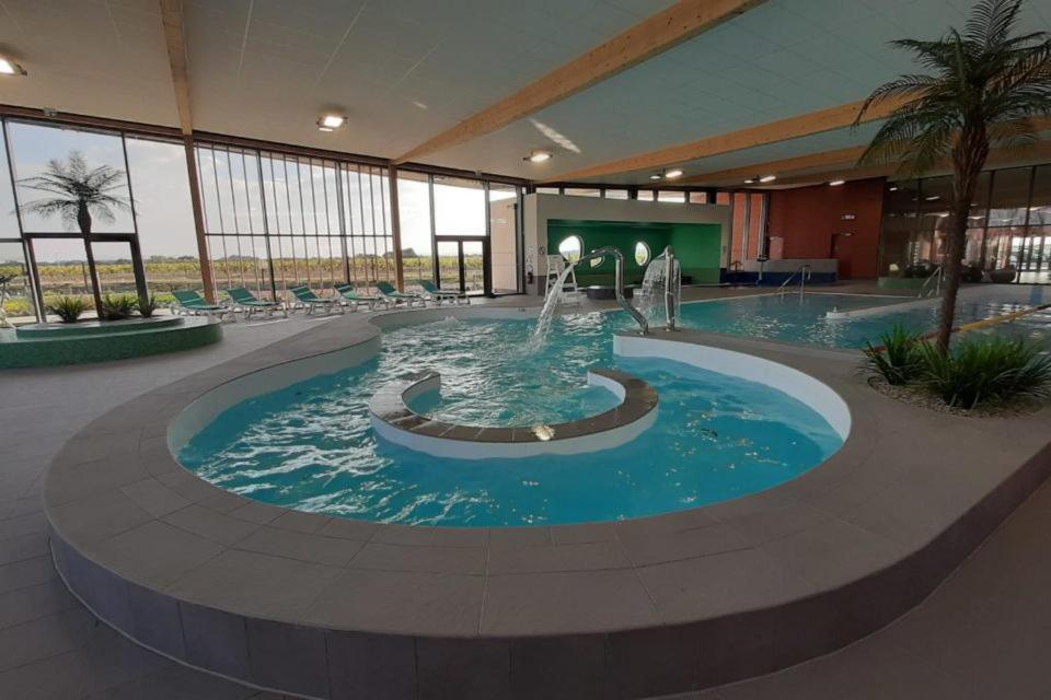 Camping Onlycamp Du Moulin Клиссон Экстерьер фото